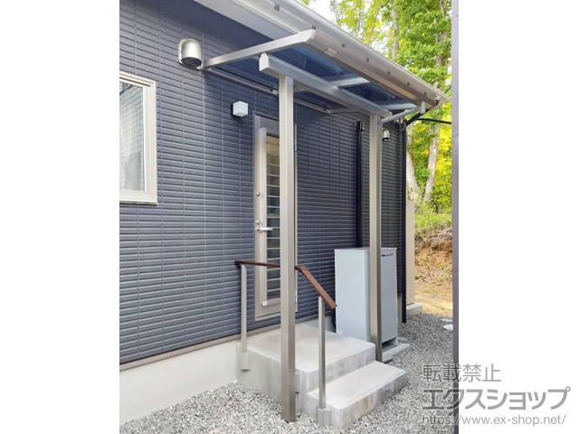 福島県相馬郡新地町のYKKAPのテラス屋根 ソラリア F型 テラスタイプ 単体 積雪～20cm対応 施工例