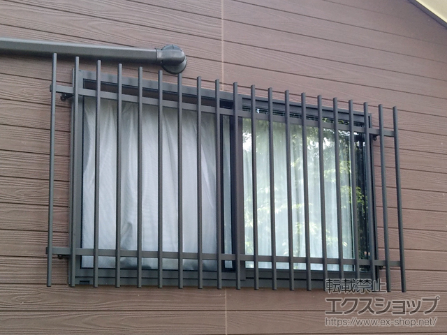 宮崎県都城市のLIXIL リクシル（トステム）の面格子・窓格子 アルミ面格子 A型 施工例