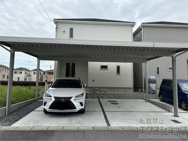 愛知県海部郡大治町ののカーポート ジーポートPro 積雪30cm対応 3台用 4本角柱 施工例