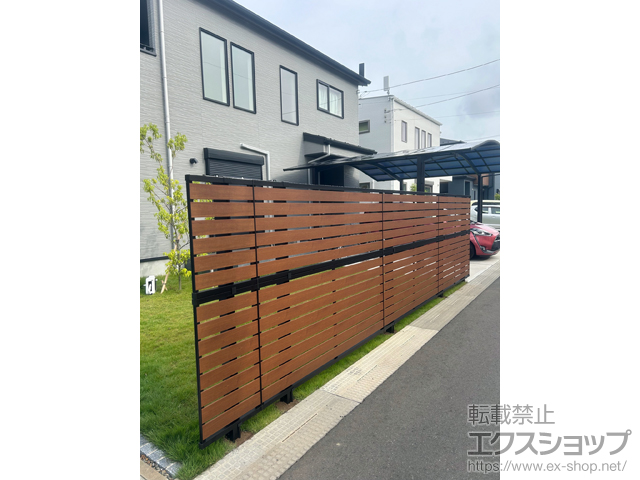 茨城県つくば市ののフェンス・柵 モクアルフェンス 横板タイプ 2段支柱 自立建て用 施工例
