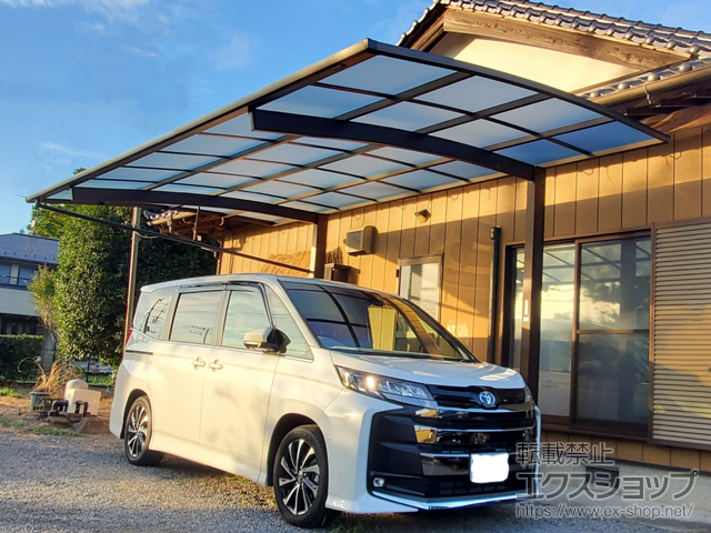 茨城県稲敷郡美浦村ののカーポート アリュースRE 600タイプ 前下がり 1台用 積雪〜20cm対応 施工例