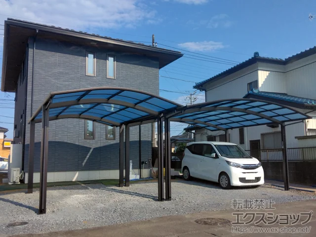 茨城県石岡市のYKKAPのカーポート アリュース 600タイプ 1台用 4本柱 積雪〜20cm対応 施工例
