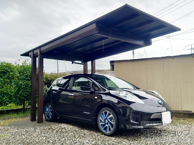 山梨県韮崎市ののカーポート エフルージュ FIRST EX 600タイプ 1台用 後方支持 積雪〜20cm対応 施工例