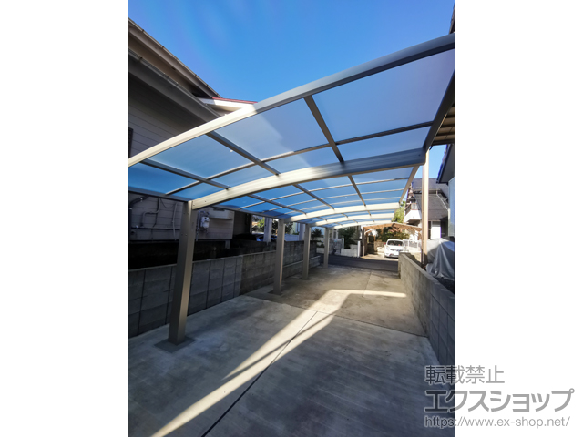宮崎県都城市ののカーポート プレシオスポート アール型 縦連棟セット 2台用 積雪〜20cm対応 施工例