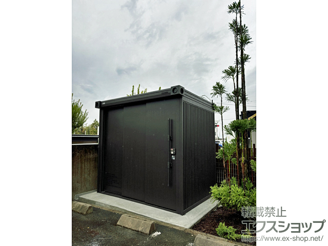 大阪府枚方市のの物置・屋外倉庫 エルモ BEAMS DESIGN モデル 一般型 LMD-2215-BM 施工例
