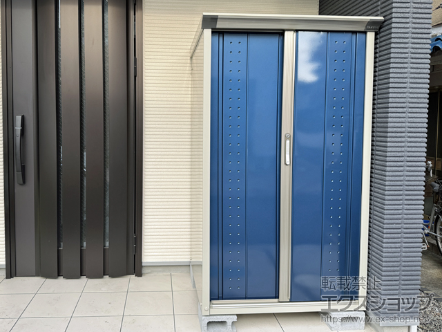 大阪府四條畷市のの物置・屋外倉庫 グランプレステージジャンプ 920×750×1600 GP-97B-T-DB 施工例