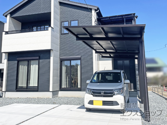 佐賀県鳥栖市ののカーポート エフルージュ FIRST 600タイプ 奥行延長 1.5台用 積雪〜20cm対応 施工例