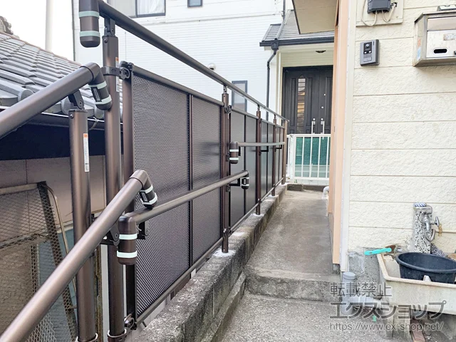 �_�ސ쌧�O�Y�s��YKKAP�̉��O�肷��E�]���h�~�� �p���g�i�[UD�t�F���X4�^(�肷��) �p���`���O�p�l�� 2�i�}�؎d�l �{�H��