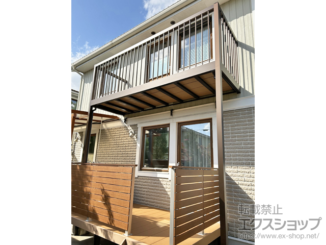 大分県大分市ののバルコニー、ウッドデッキ ルシアスバルコニー 柱建式 たて格子 単体 施工例
