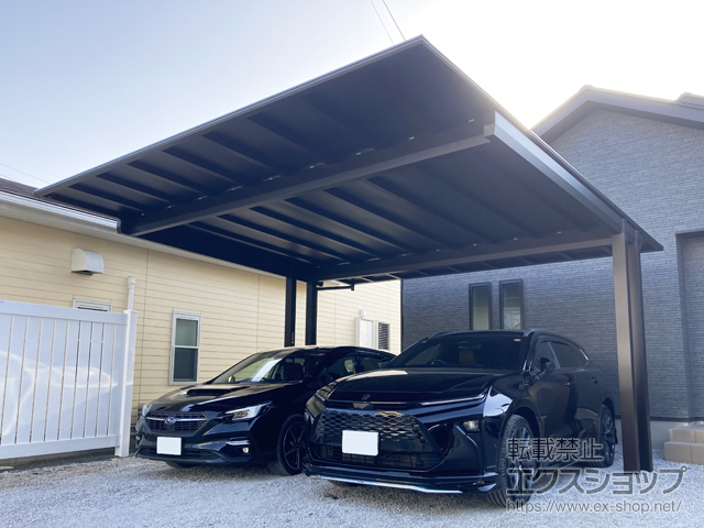 群馬県桐生市ののカーポート エフルージュ FIRST EX 600タイプ 2台用 後方支持 複合色 積雪〜20cm対応 施工例