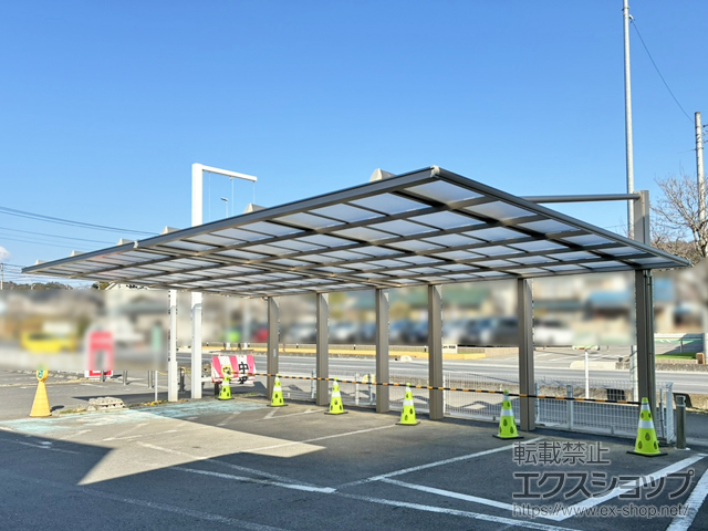 埼玉県飯能市ののカーポート ダブルフェース 2連結 積雪〜20cm対応　*背面支持タイプ 施工例