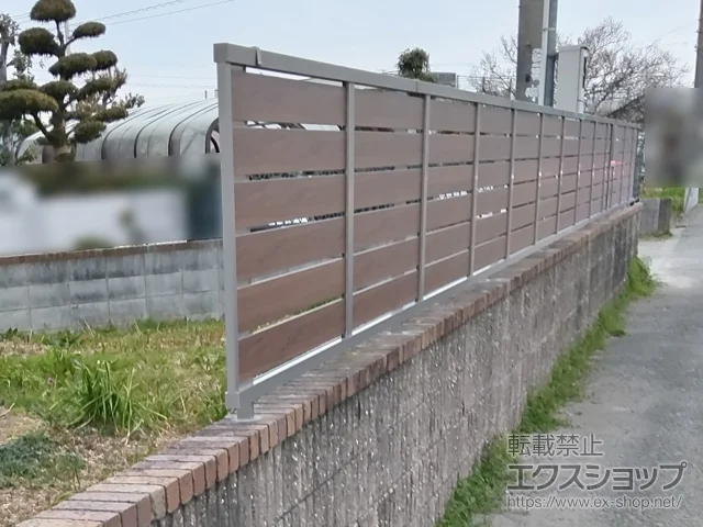 �a�̎R���I�̐�s��LIXIL ���N�V��(TOEX)�̃t�F���X�E��E�� �t�F���XAB YS3�^ ���X���b�g3 �����F �t���[�|�[���^�C�v �{�H��