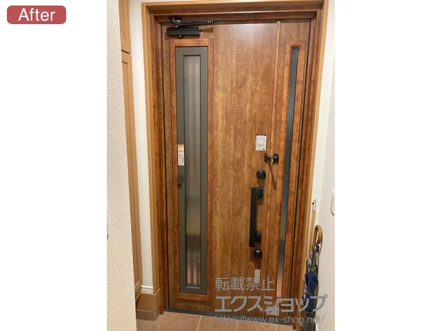 愛知県春日井市のLIXIL リクシル（トステム）の玄関ドア リシェント玄関ドア3 M83型 断熱K4仕様 親子仕様(ランマ無)外観右吊元 ※FamiLock仕様 施工例