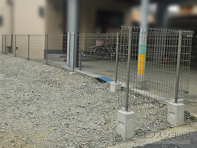 大阪府八尾市ののフェンス・柵 イーネットフェンス 3F型 自由柱施工 施工例