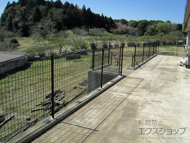 千葉県千葉市ののフェンス・柵 ハイグリッドフェンスN8型 フリーポールタイプ 施工例