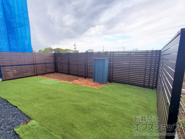 茨城県つくば市ののフェンス・柵 ルシアス フェンスYS3F型 横スリット 複合色 2段支柱 自立建て用 施工例