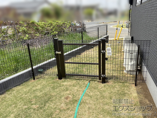 茨城県つくば市のの門扉 ユメッシュHR型門扉 片開き アルミ角型門柱 施工例