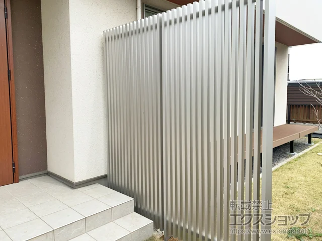 ��錧�y�Y�s�̂̃t�F���X�E��E���A�E�b�h�f�b�L�A�J�[�|�[�g �����[���A �t�F���X2N�^ �{�H��