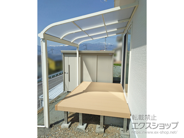 山梨県甲府市ののテラス屋根 ソラリア R型 テラスタイプ 単体 積雪〜20cm対応 施工例