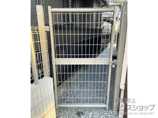 大阪府阪南市のの門扉 ハイグリッド門扉N8型 片開き　柱使用 施工例