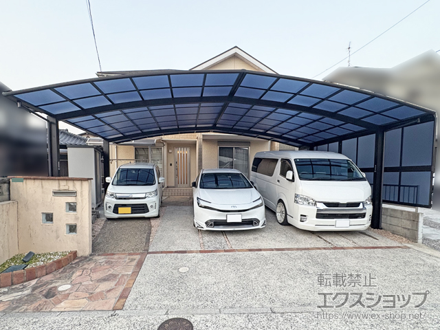 福岡県北九州市ののカーポート アリュース 600タイプ 3台用 積雪〜20cm対応＋サイドパネル 施工例