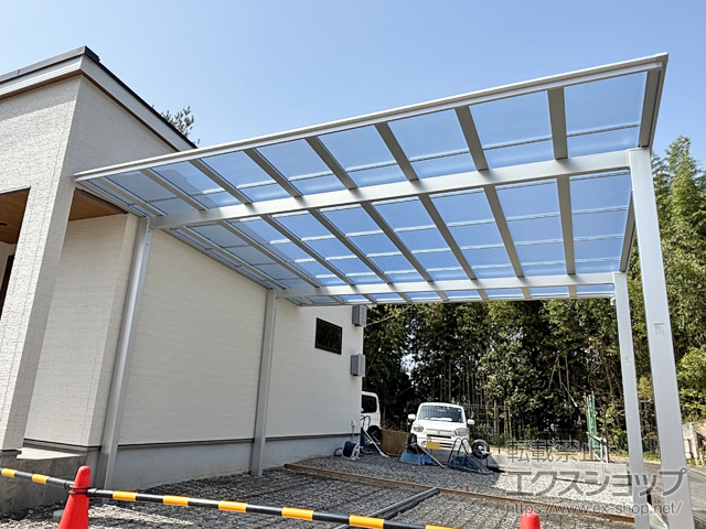 広島県安芸郡熊野町ののカーポート ソリッドポート ワイド 積雪〜20cm対応 施工例