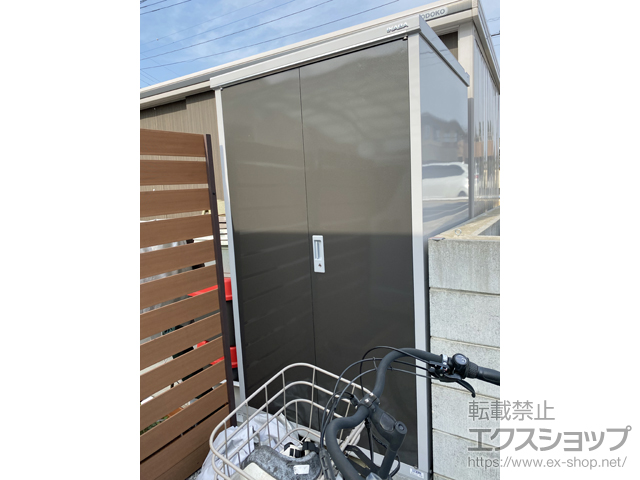 埼玉県日高市のの物置・屋外倉庫 アイビーストッカー 1100×905×1903 BJX-119E-EB 施工例