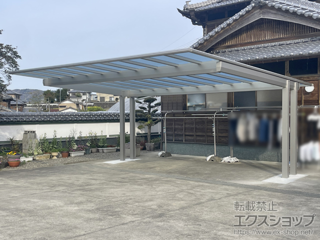 徳島県吉野川市ののカーポート エフルージュ FIRST EX 600タイプ 2台用 後方支持 積雪〜20cm対応 施工例