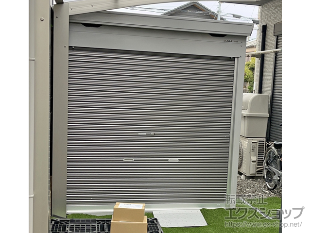 大阪府岸和田市のの倉庫・ガレージ バイク保管庫 一般型 床付タイプ 2210×3470×2385 ハイルーフ FM-2235HY＋シャッターケース＋バイク用スロープ 施工例