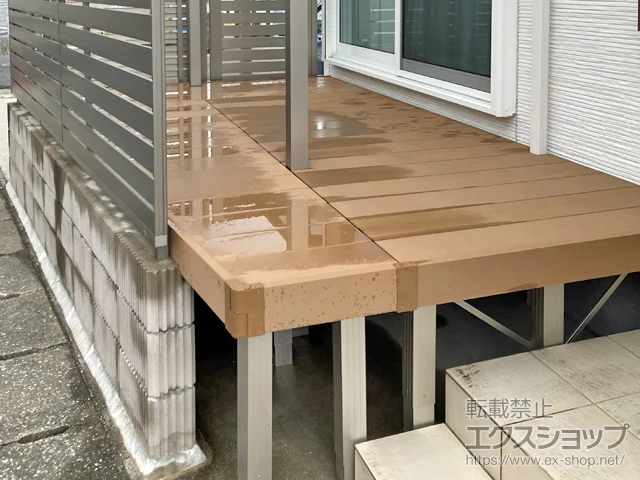 福岡県北九州市のYKKAPのウッドデッキ リウッドデッキ 200 施工例
