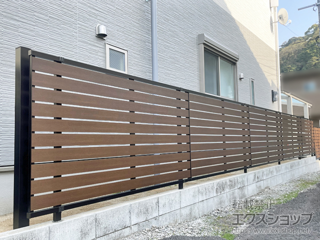 大分県別府市ののフェンス・柵 ルシアス フェンスYS2H型 横スリット 自由柱施工 施工例