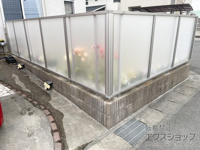 三重県三重郡菰野町ののフェンス・柵 シンプレオフェンスFP1型 ポリカパネル 自由柱施工 施工例