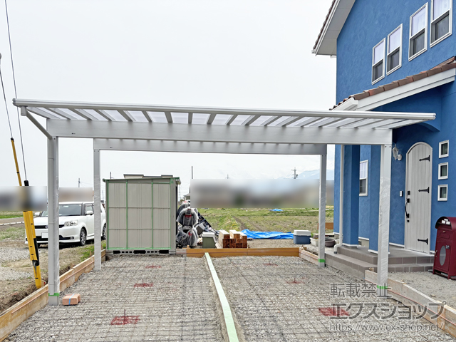 長野県上伊那郡箕輪町ののカーポート エフルージュ 1500タイプ 2台用 積雪〜50cm対応 施工例