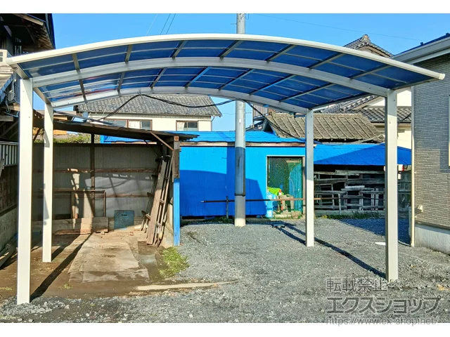 栃木県小山市のYKKAPのカーポート アリュース 600タイプ 2台用 積雪～20cm対応 施工例