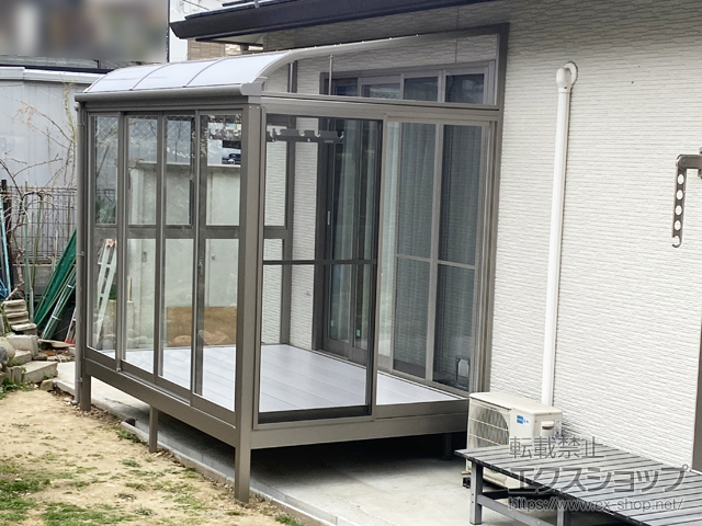 宮城県仙台市ののテラス囲い・サンルーム サニージュ R型 床納まり ランマ無 積雪〜20cm対応 施工例