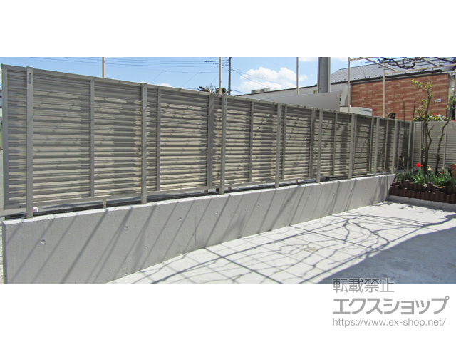 埼玉県さいたま市ののフェンス・柵 シンプレオ フェンスYL1型 横ルーバー　自由柱施工 施工例