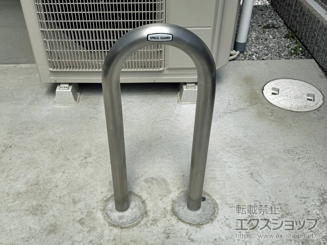 神奈川県高座郡寒川町ののお問い合わせ商品 スペースガード(車止め) C48型≪ステンレス≫ 施工例