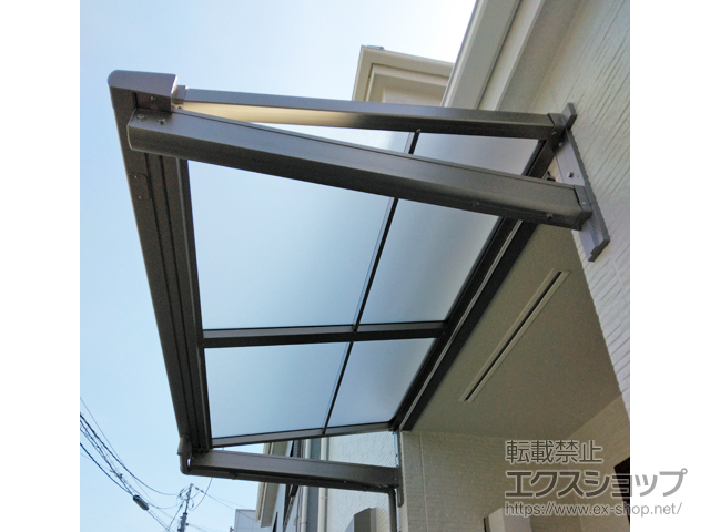奈良県奈良市ののテラス屋根 スピーネ F型 ルーフタイプ 単体 積雪〜20cm対応 施工例