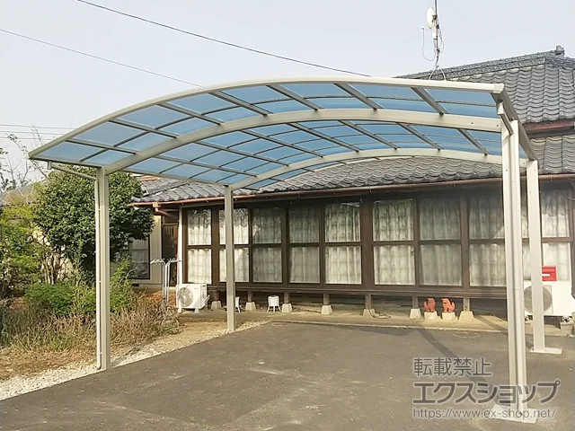 茨城県行方市のYKKAPのカーポート アリュース 600タイプ 2台用 積雪～20cm対応 施工例