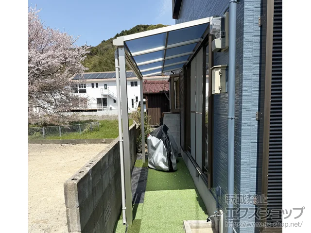 福岡県福岡市のYKKAPのテラス屋根 ソラリア F型 テラスタイプ 単体 積雪～20cm対応 施工例