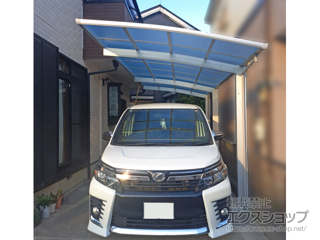 埼玉県川口市ののカーポート アリュース 600タイプ 1台用 奥行延長セット 積雪〜20cm対応 施工例