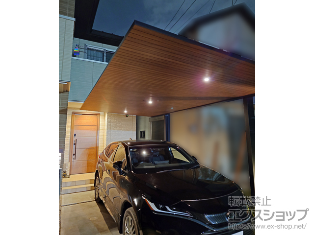 東京都立川市ののカーポート プレーンルーフ 600タイプ 1台用 単体セット 複合色 積雪〜20cm対応＋ダウンライト *間口1列×奥行3灯 施工例