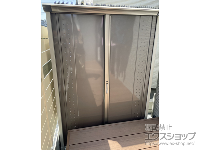 大阪府枚方市のの物置・屋外倉庫 グランプレステージジャンプ 1304×650×1900 GP-136A-T-CB 施工例