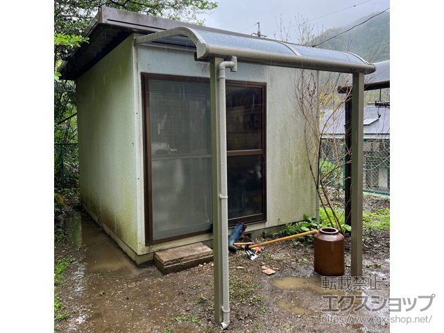静岡県静岡市ののテラス屋根 プレシオステラス? R型 テラスタイプ 単体 積雪〜20cm対応 施工例