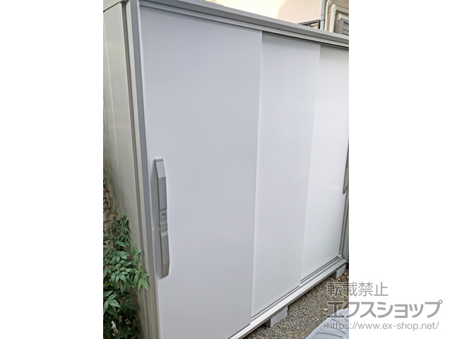 神奈川県相模原市のの物置・屋外倉庫 エスモ 一般型 1950×774×1913 ESF-1907A-TW 施工例