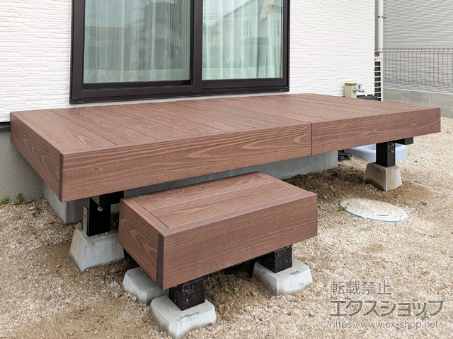 広島県東広島市ののウッドデッキ 彩木 あやぎ ハイブリットガーデンデッキ 幕板勝ち仕様＋ステップ1段 施工例