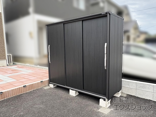 宮城県柴田郡大河原町のの物置・屋外倉庫 ブラックエスモ 一般型 2115×924×1913 ESF-2109A-BK-WE 施工例