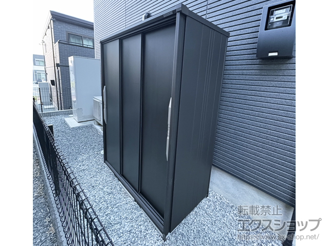 長崎県西彼杵郡時津町のの物置・屋外倉庫 ブラックエスモ 一般型 1500×750×1913 ESF-1507A-BK-WE 施工例
