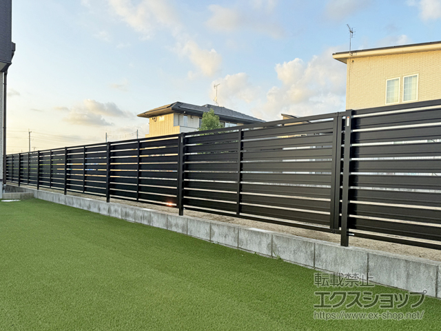 埼玉県春日部市ののフェンス・柵 モクアルフェンス 横板タイプ　自由柱施工 施工例