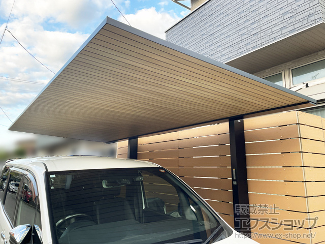 神奈川県横浜市ののカーポート プレーンルーフ 600タイプ 1台用 単体セット 複合色 積雪〜20cm対応 施工例